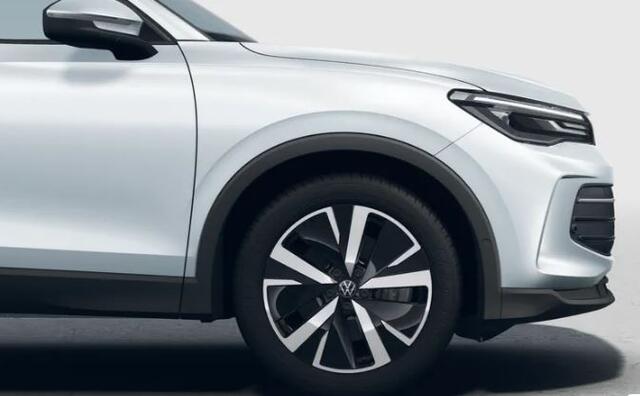 Volkswagen TIGUAN 1.5 eHybrid Life Edition !!!Profiteer ook van 2.000 EURO inruilpremie!!!