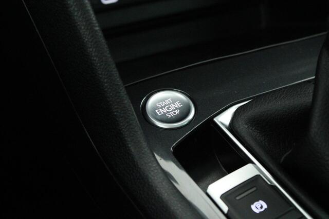 Volkswagen TIGUAN 1.4 TSI 245pk eHybrid Elegance 360Camera Keyless Virtual Cockpit Navigatie Panoramadak