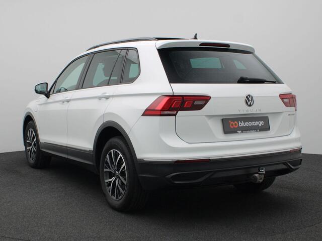 Volkswagen TIGUAN 1.4 TSI Life Business eHybrid 245PK DSG Full led, trekhaak, adaptive cruise, stuur-stoelverwarming, schuif-kanteldak, navigatie, 17" lichtmetaal