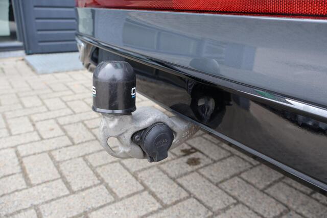 Volkswagen TIGUAN 1.5 TSI R-Line Business+ Elek klap Trekhaak | Virtueel | IQ Light | Camera | Ad Cruise |Carplay|NL-Auto|PDC|BTW|Volledig Onderh.