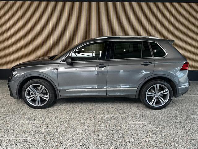 Volkswagen TIGUAN 2.0 TSI 4Motion Highline Business R 2 x R-line | Trekhaak | Schuif kantel dak