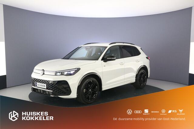 Volkswagen TIGUAN R-Line Edition 1.5 eTSI 150pk DSG Automaat Black style, Adaptive cruise control, Elektrische achterklep, Achteruitrijcamera, LED koplampen, Stuurwiel verwarmd