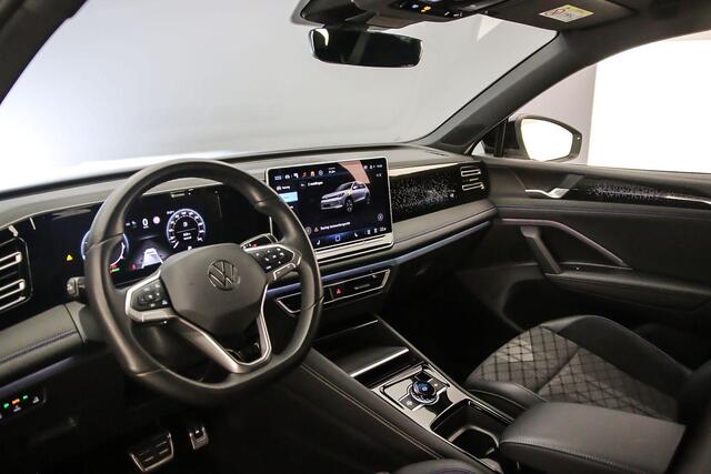 Volkswagen TIGUAN R-Line Edition 1.5 eTSI 150pk DSG Automaat Black style, Adaptive cruise control, Elektrische achterklep, Achteruitrijcamera, LED koplampen, Stuurwiel verwarmd