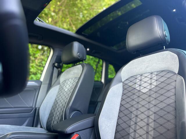 Volkswagen TIGUAN 1.4 TSI eHybrid R-Line | Panoramadak | LED | Trekhaak | Business+ | Camera | Adapt Cruise | Marge auto