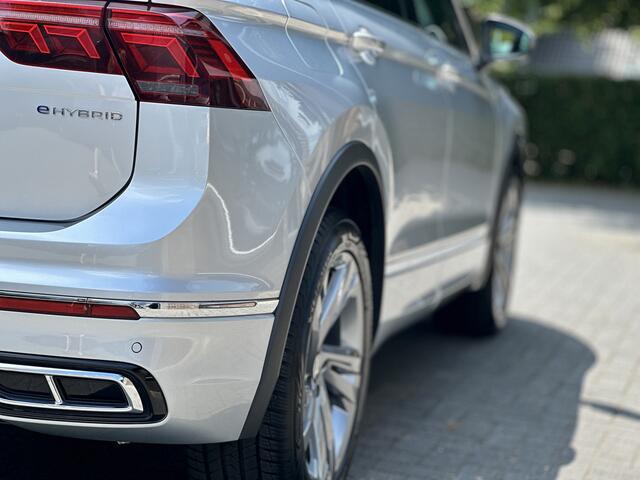 Volkswagen TIGUAN 1.4 TSI eHybrid R-Line | Panoramadak | LED | Trekhaak | Business+ | Camera | Adapt Cruise | Marge auto
