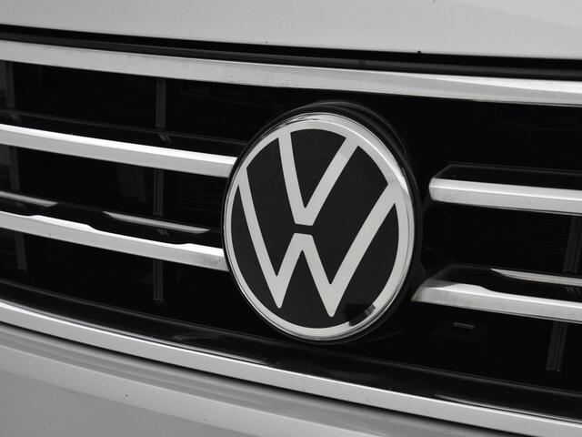 Volkswagen TIGUAN 1.4 Tsi 245pk DSG eHybrid Elegance · Panoramadak · Camera · Keyless · Apple/Android Car Play · Navi · P-Sensoren · 18'' Inch ·