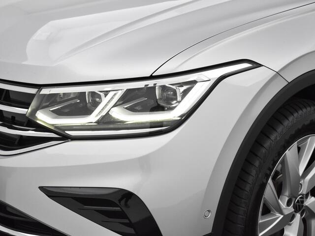 Volkswagen TIGUAN 1.4 Tsi 245pk DSG eHybrid Elegance · Panoramadak · Camera · Keyless · Apple/Android Car Play · Navi · P-Sensoren · 18'' Inch ·