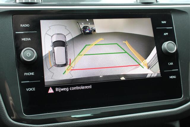 Volkswagen TIGUAN 1.5 TSI 150pk DSG Comfortline Volkswagen Tiguan 1.5 TSI 150pk DSG ACT Comfortline | Navigatie | Apple Carplay/Android Auto | Climate Control | Electrische achterklep | Digitale Cockpit
