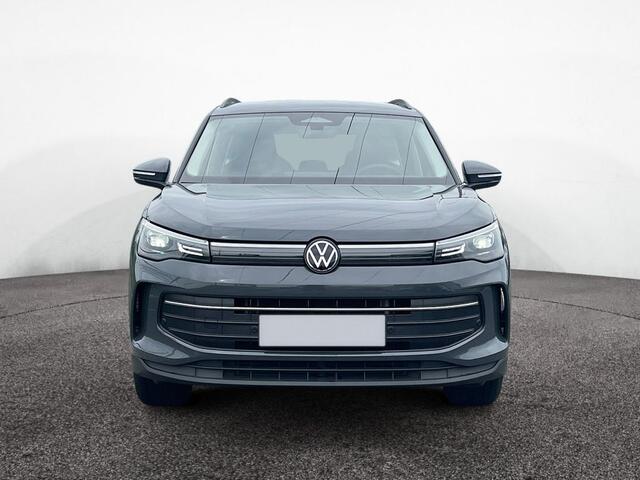 Volkswagen TIGUAN 2.0 TDI 4Motion DSG 193 PK ACC Navi LED Camera Trekhaak 18 Inch