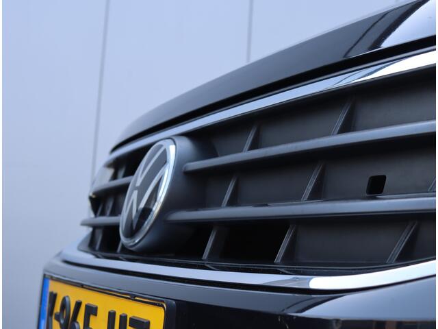 Volkswagen TIGUAN 1.5 TSI | Keyless | Trekhaak | Stoelverwarming | Virtual