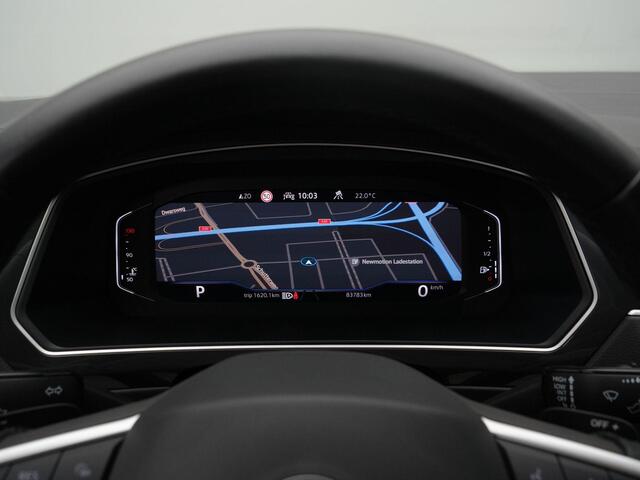 Volkswagen TIGUAN 1.5 TSI 150 pk DSG Elegance | Panoramadak | IQ Light | Stuur-/stoelverwarming | Achteruitrijcamera