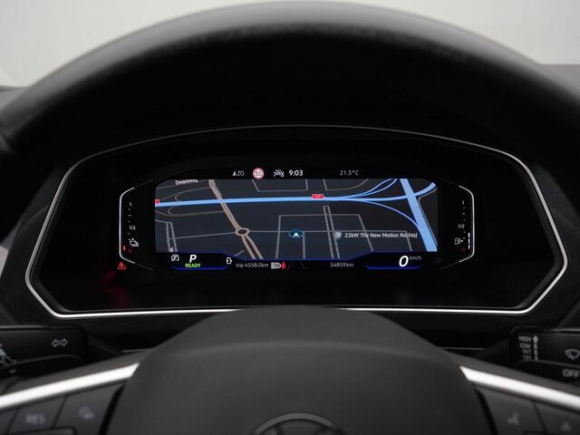 Volkswagen TIGUAN 1.4 TSI 245 pk DSG eHybrid Elegance | Panoramadak | Achteruitrijcamera | Navigatie | Alcantara | Keyless Entry