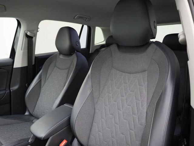 Volkswagen TIGUAN 1.5eTSI/130PK Life DSG · Navigatie · Camera + Parkeersensoren · Stoel- & stuurverwarming · Garantie tot september 2026
