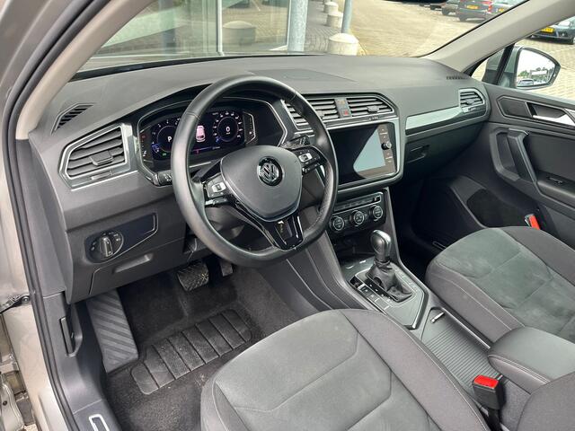 Volkswagen TIGUAN 1.5 TSI ACT Highline | Navigatie | Adaptieve Cruise Control | Climate Control |