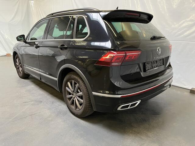 Volkswagen TIGUAN 1.4 TSI eHybrid R-Line / AUTOMAAT/ 245 PK/ ELEKTR. TREKHAAK/ 2X R-LINE/ RIJ-MODI/ DAB/ CLIMA/ STOEL-STUUR VERWARM./ BLUETOOTH/ APP-CONNECT/ DIGITAL DASH/ NAVI/ MATRIX