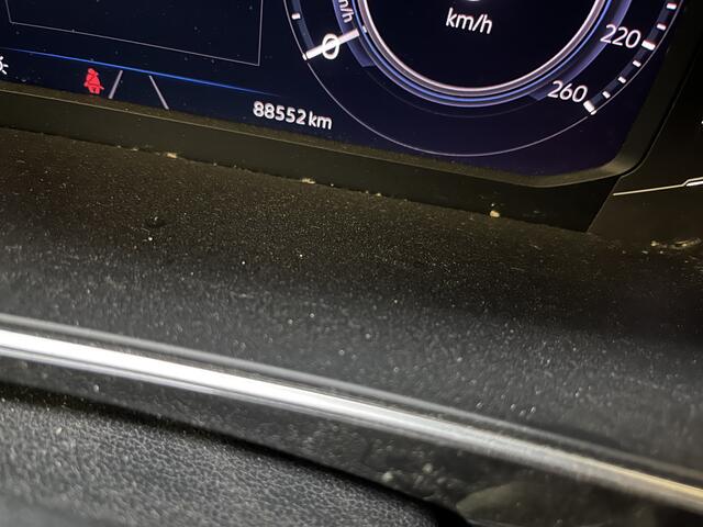 Volkswagen TIGUAN 1.4 TSI eHybrid R-Line / AUTOMAAT/ 245 PK/ ELEKTR. TREKHAAK/ 2X R-LINE/ RIJ-MODI/ DAB/ CLIMA/ STOEL-STUUR VERWARM./ BLUETOOTH/ APP-CONNECT/ DIGITAL DASH/ NAVI/ MATRIX