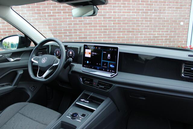 Volkswagen TIGUAN 1.5 eTSI 150PK Life Edition |PANO-DAK|TREKHAAK|IQ.LIGHT|DCC|