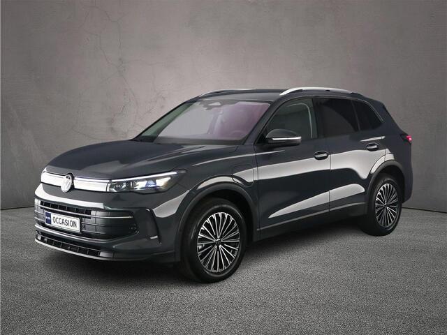 Volkswagen TIGUAN Life Edition 1.5 TSI eHybrid 204pk DSG Automaat Trekhaak, Adaptive cruise control, Elektrische achterklep, Achteruitrijamera, LED koplampen, Stuurwiel verwarmd