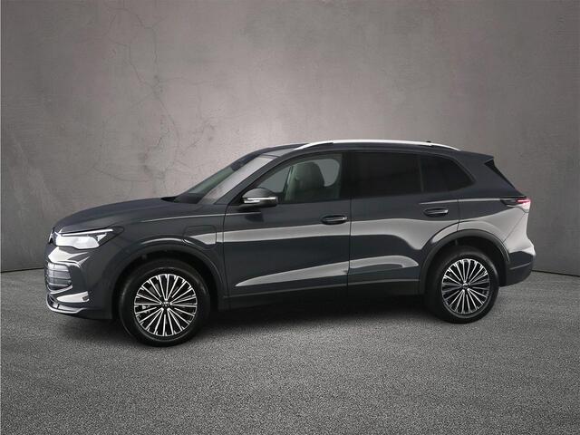 Volkswagen TIGUAN Life Edition 1.5 TSI eHybrid 204pk DSG Automaat Trekhaak, Adaptive cruise control, Elektrische achterklep, Achteruitrijamera, LED koplampen, Stuurwiel verwarmd