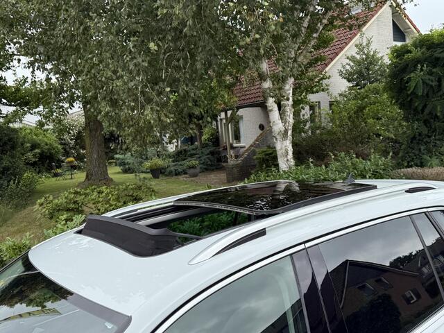 Volkswagen TIGUAN 2.0 TSI 4Motion 180PK DSG R-LineoPanooTrekhaak