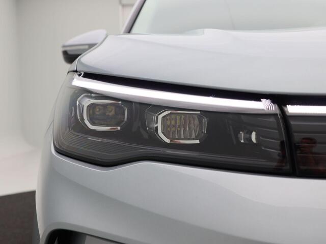 Volkswagen TIGUAN 1.5 eHybrid 204 Pk Automaat Life Edition | Full LED | Trekhaak | Navigatie | Winterpakket | Camera | Adaptive Cruise | 3.691 Km!!