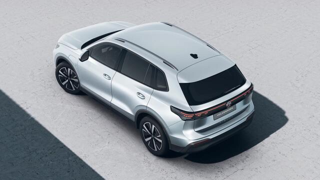 Volkswagen TIGUAN 1.5 eHybrid 204 6DSG Life Edition Automaat