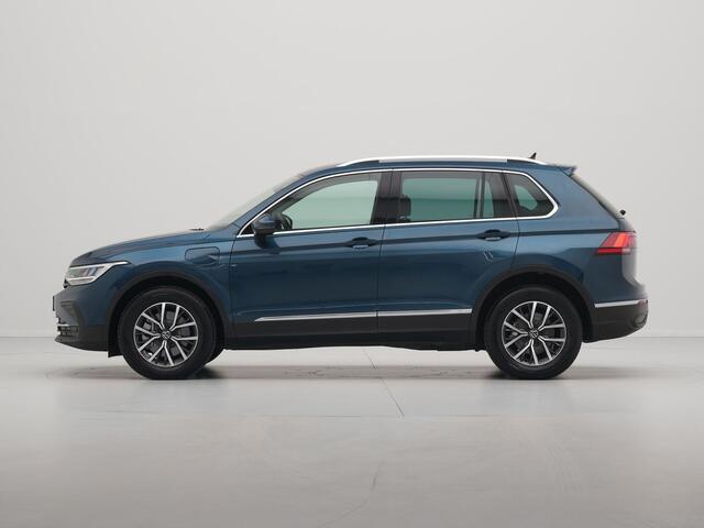 Volkswagen TIGUAN 1.4 TSI 245pk eHybrid Life Navigatie Clima Pdc Acc Side Assist