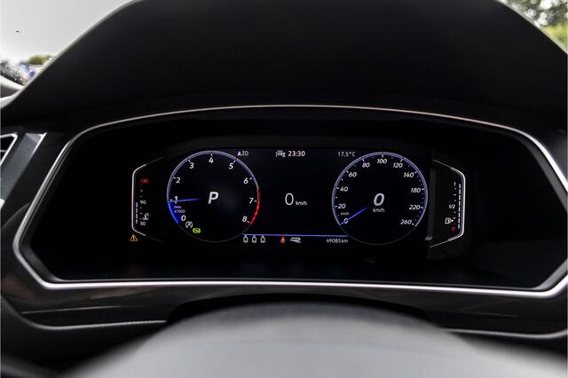 Volkswagen TIGUAN 1.5 TSI R-Line Business+ BlackStyle | Pano | E-Trekhaak