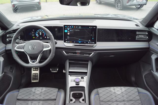 Volkswagen TIGUAN 1.5 eTSI DSG R-Line Black st 150pk /Panodak/Navi/360gr.Camera/Matrix LED/Trekh wegkl