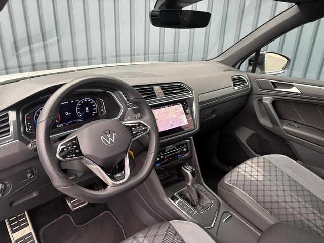 Volkswagen TIGUAN 1.5 TSI R-Line Business | Panodak | Headup | Camera | Prijs Rijklaar!!