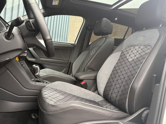 Volkswagen TIGUAN 1.5 TSI R-Line Business | Panodak | Headup | Camera | Prijs Rijklaar!!