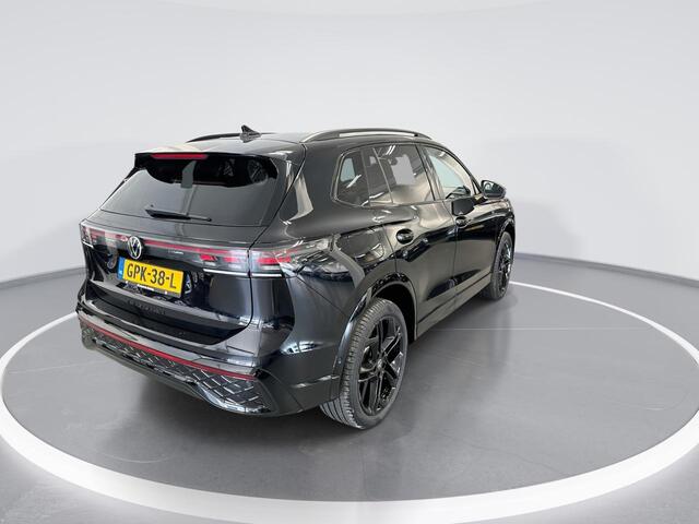 Volkswagen TIGUAN 1.5 204pk DSG eHybrid R-Line Business · Apple/Android Car Play · Camera · Elek. Trekhaak · Massage · Navigatie · 20'' Inch · Garantie t/m 24-10-2028 of 100.000km