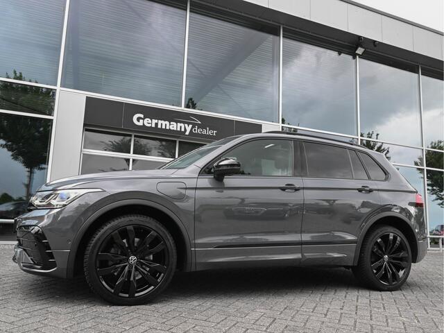 Volkswagen TIGUAN 1.4TSI E-Hybrid 245pk R-Line Pano Head-Up IQ-light 20-Inch Tr-haak Zetels Carbon