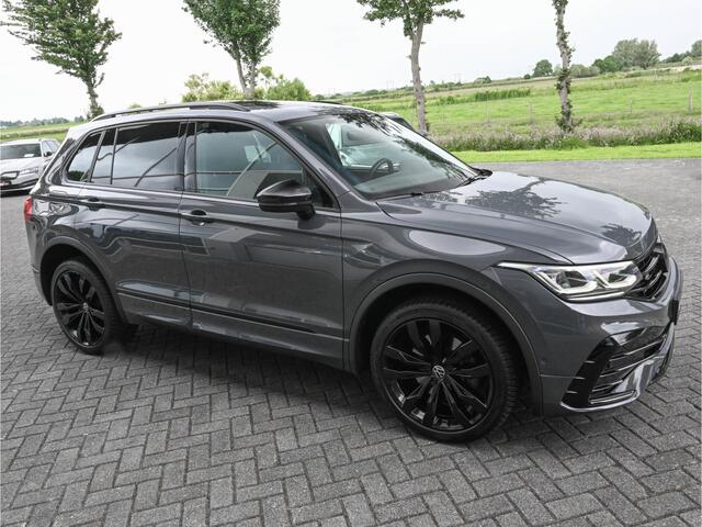 Volkswagen TIGUAN 1.4TSI E-Hybrid 245pk R-Line Pano Head-Up IQ-light 20-Inch Tr-haak Zetels Carbon