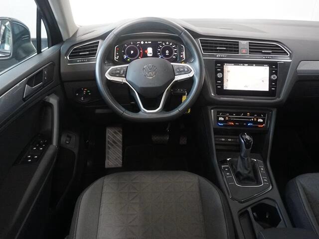 Volkswagen TIGUAN 2.0 TDI 150 PK DSG ACC Zwenkbare Trekhaak LED Navi Camera
