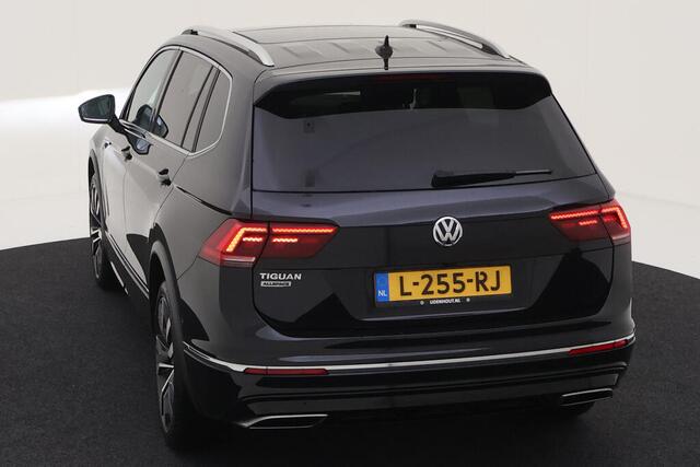 Volkswagen TIGUAN Allspace 1.5 TSI Highline Business R 7p. / Panorama dak / Full Led / Camera / Elect. klep / 20 Inch