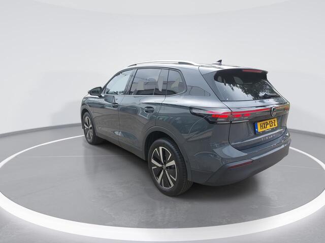 Volkswagen TIGUAN 1.5 eHybrid Life Edition 204PK l Assistance plus l Panoramadak l 19" Catania l Design pakket