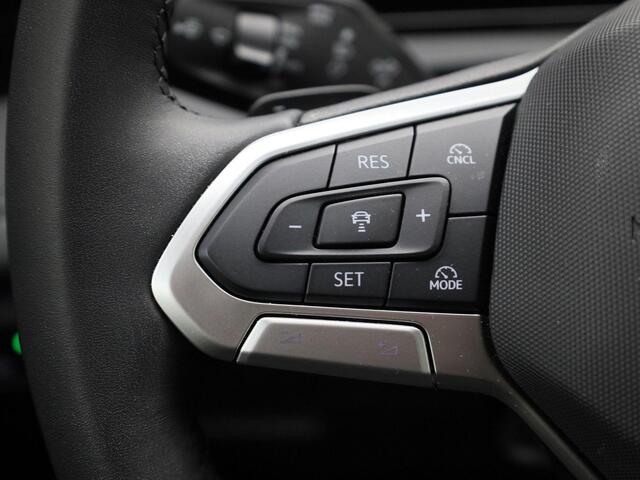 Volkswagen TIGUAN 1.5eTSI/130PK Life DSG · Navigatie · Trekhaak · Camera + Parkeersensoren · Garantie tot september 2026