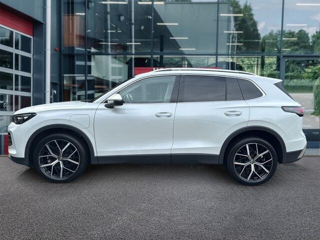 Volkswagen TIGUAN 1.5 TSI E-HYBRID ELEGANCE PANO-DAK/TREKHAAK/CAMERA/NAVI/ACC/STOELVERW