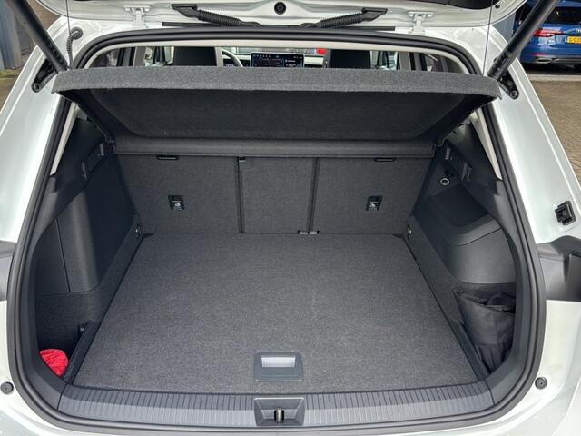 Volkswagen TIGUAN 1.5 TSI E-HYBRID ELEGANCE PANO-DAK/TREKHAAK/CAMERA/NAVI/ACC/STOELVERW