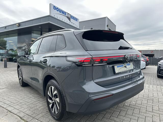 Volkswagen TIGUAN 1.5 eTSI Life Navi | Camera | Dodehoek