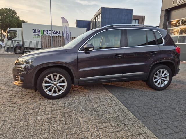 Volkswagen TIGUAN 1.4 TSI Lounge Edition