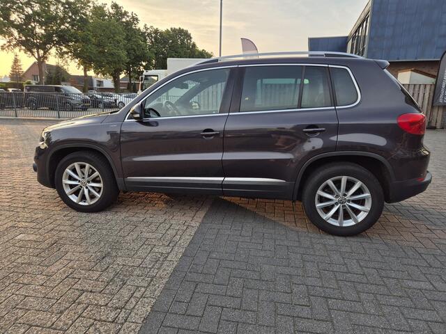 Volkswagen TIGUAN 1.4 TSI Lounge Edition