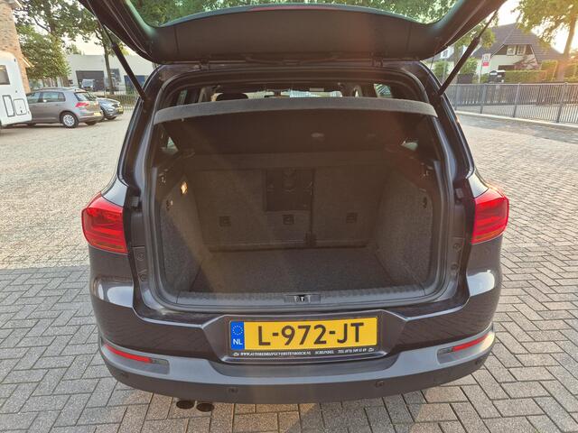 Volkswagen TIGUAN 1.4 TSI Lounge Edition