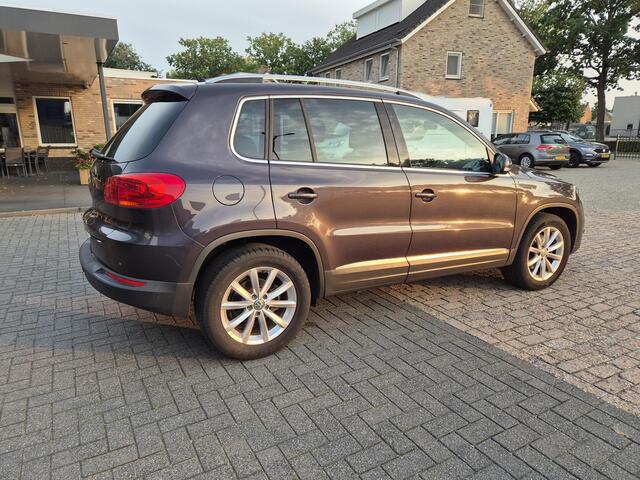 Volkswagen TIGUAN 1.4 TSI Lounge Edition