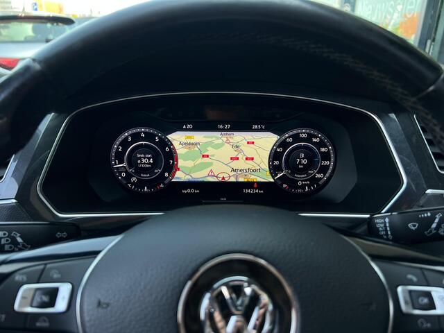 Volkswagen TIGUAN 1.4 TSI ACT Comfortline Business R PANO | LEDER | VIRTUAL COCKPIT |