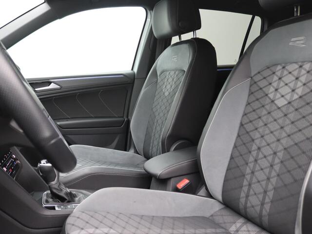 Volkswagen TIGUAN 1.4 TSI eHybrid R-Line Business Trekhaak, LED-Matrix, Elek. achterklep, 20" Suzuka velgen, Navigatiesysteem, Black Style, Winterpakket