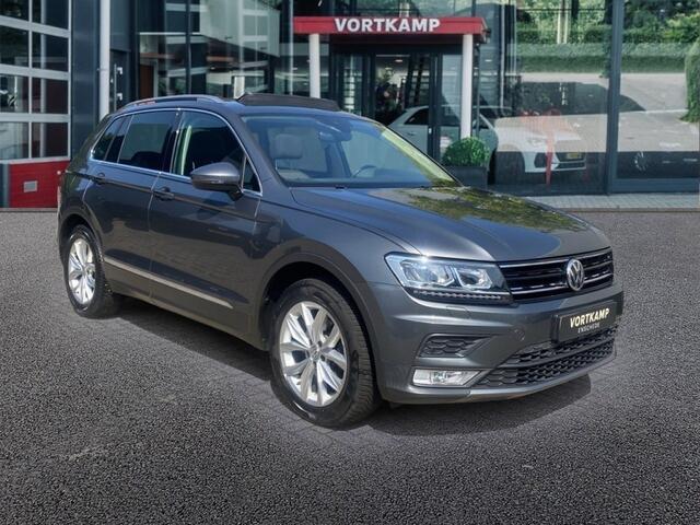Volkswagen TIGUAN 1.4 TSI DSG COMFORTLINE TREKHAAK/PANO-DAK/ACC/E-KLEP/LED/STOELVERW