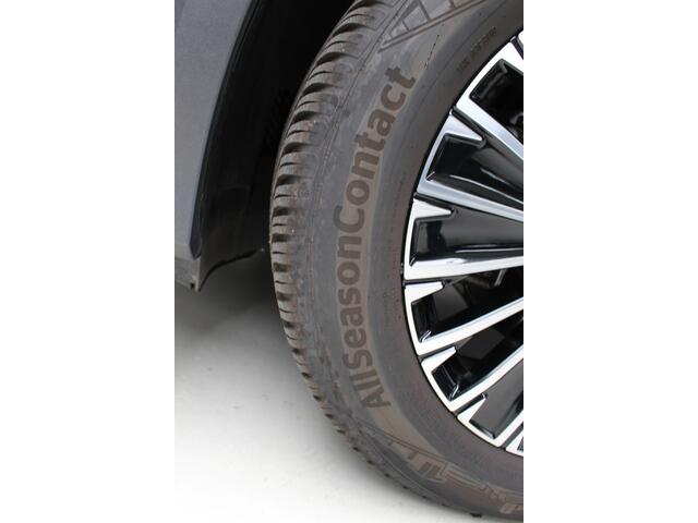 Volkswagen TIGUAN 1.5 eTSI Life 150pk DSG Navigatie | 18"Velgen | Camera | El. inklapbare spiegels