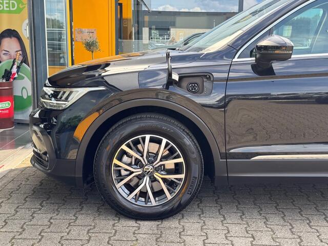 Volkswagen TIGUAN 1.4 TSI e-Hybrid Business - Navi - Apple/Android - camera